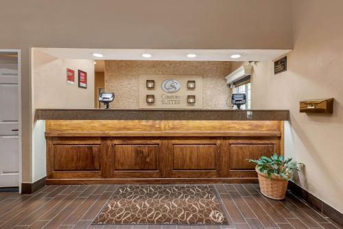 Lobby, Comfort Suites Fort Collins Near University in Fort Collins (CO) Lobby, Comfort Suites Fort Collins Near University in Fort Collins (CO)