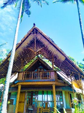 Villa Marmarine Beach Resort in Siquijor Villa Marmarine Beach Resort in Siquijor