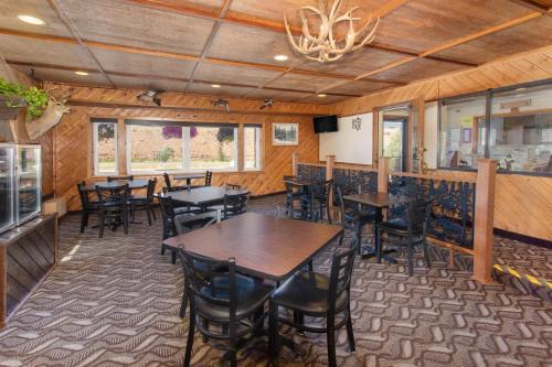 Eten en drinken, Super 8 By Wyndham Dubois in Dubois (WY) Eten en drinken, Super 8 By Wyndham Dubois in Dubois (WY)