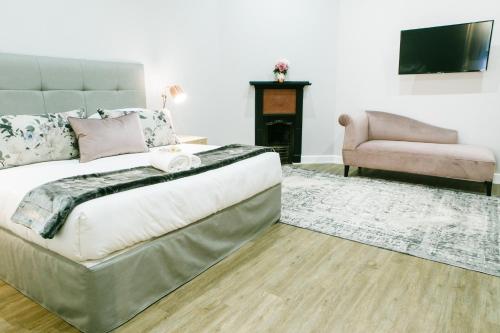 30 on Whites Guesthouse near Bloemfontein International Airport 30 on Whites Guesthouse near Bloemfontein International Airport