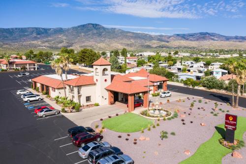 Buitenkant, Lux Verde Hotel in Cottonwood Buitenkant, Lux Verde Hotel in Cottonwood