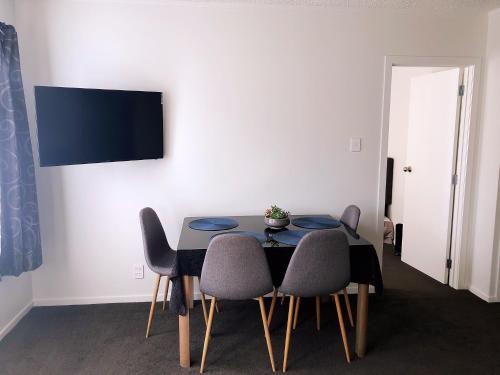 Grosvenor Motor Inn in Hamilton Grosvenor Motor Inn in Hamilton