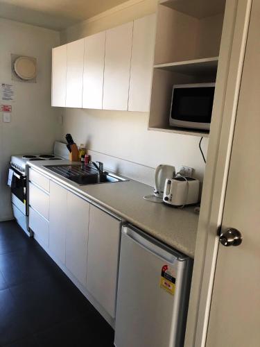 Grosvenor Motor Inn in Hamilton Grosvenor Motor Inn in Hamilton