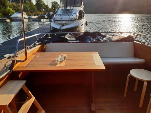 Balcony/terrace, Cafe Sander´s Camping auf der Mosel in Winningen Balcony/terrace, Cafe Sander´s Camping auf der Mosel in Winningen