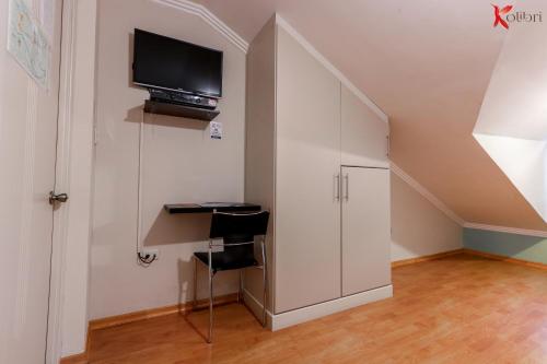 This photo about Hostal Kolibri B&B shared on HyHotel.com