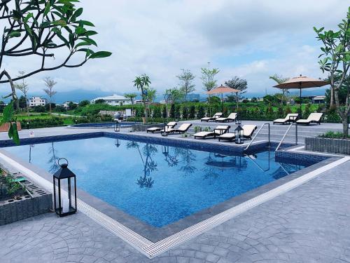 Swimming pool, Tsang Kuo Resort in Wujie Township Swimming pool, Tsang Kuo Resort in Wujie Township