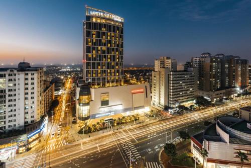 Näkymä ulkoa, LOTTE City Hotel Jeju in Jeju Näkymä ulkoa, LOTTE City Hotel Jeju in Jeju