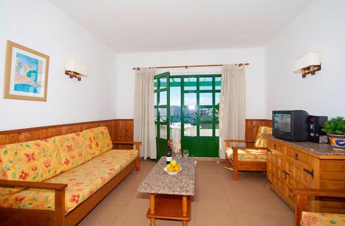 This photo about Apartamentos Teneguia shared on HyHotel.com