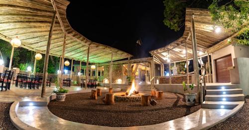 المرافق, جودرسون دومازولو لودج آند تراديشنال فيليدج (Gooderson Dumazulu Lodge and Traditional Village) in هلولولا المرافق, جودرسون دومازولو لودج آند تراديشنال فيليدج (Gooderson Dumazulu Lodge and Traditional Village) in هلولولا