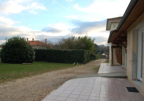 Entrance, Gite proche St Emillion in Coutras Entrance, Gite proche St Emillion in Coutras