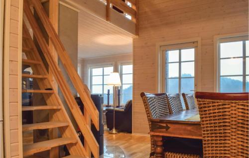 Three-Bedroom Holiday Home in Farsund in פלקפיורד Three-Bedroom Holiday Home in Farsund in פלקפיורד