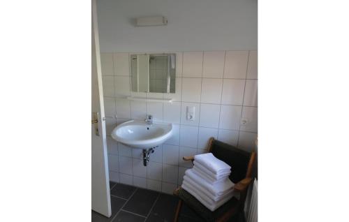 Bathroom, Amazing apartment in Waabs with 1 Bedrooms and WiFi in Waabs Bathroom, Amazing apartment in Waabs with 1 Bedrooms and WiFi in Waabs