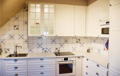Kitchen, Awesome Apartment In Hemse With Wifi in Hemse Kitchen, Awesome Apartment In Hemse With Wifi in Hemse