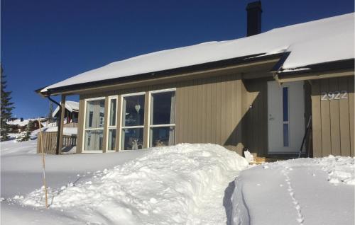 Four-Bedroom Holiday Home in Sjusjoen in Sjusjoen Four-Bedroom Holiday Home in Sjusjoen in Sjusjoen