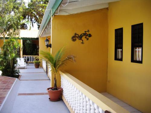 This photo about Iguana Inn shared on HyHotel.com