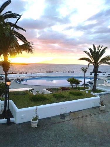 This photo about Apartamentos Girasol shared on HyHotel.com