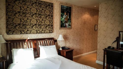 Colwick Hall Hotel near Nottingham Greyhound Stadium Colwick Hall Hotel near Nottingham Greyhound Stadium