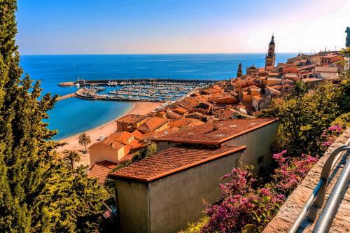 Beach, ibis budget Menton Bord de Mer in Menton Beach, ibis budget Menton Bord de Mer in Menton