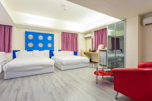 新崛江商旅 (NEWRISE Hotel) in 苓雅區 新崛江商旅 (NEWRISE Hotel) in 苓雅區