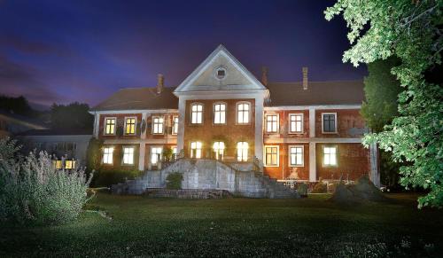 Exterior view, Ravila Manor in Kiruvere Exterior view, Ravila Manor in Kiruvere