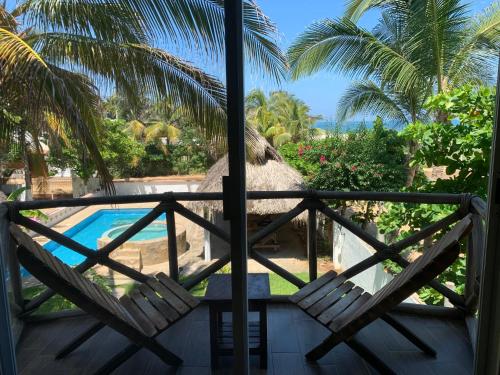 Balcony/terrace, Playa Bruja Zicatela in Puerto Escondido Balcony/terrace, Playa Bruja Zicatela in Puerto Escondido