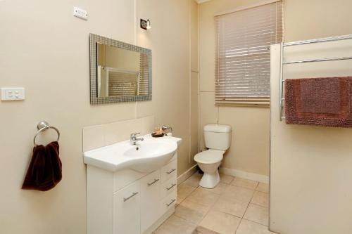 Maeville Cottage in Broken Hill Maeville Cottage in Broken Hill