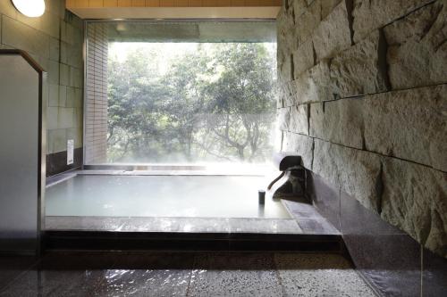 Hot spring bath, Centurion Hakone Bettei in Sengokuhara Hot spring bath, Centurion Hakone Bettei in Sengokuhara