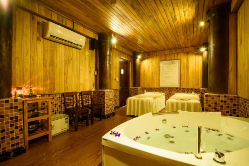 Attractions, Sankofa Village Hill Resort and Spa in Phong Son Attractions, Sankofa Village Hill Resort and Spa in Phong Son