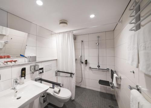 Baño, Hotel Gustav-Stresemann-Institut in Bonn Baño, Hotel Gustav-Stresemann-Institut in Bonn