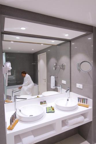 This photo about Novotel Cotonou Orisha shared on HyHotel.com