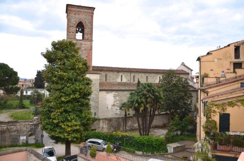 حديقة, Locanda dei Fiori in Pistoia City Center حديقة, Locanda dei Fiori in Pistoia City Center