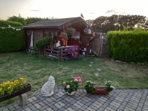 גינה, Inseldorf Wardt in קסנטן גינה, Inseldorf Wardt in קסנטן