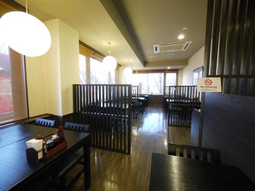 Restaurant, Hotel Route Inn Court Yamanashi in Yamanashi Restaurant, Hotel Route Inn Court Yamanashi in Yamanashi