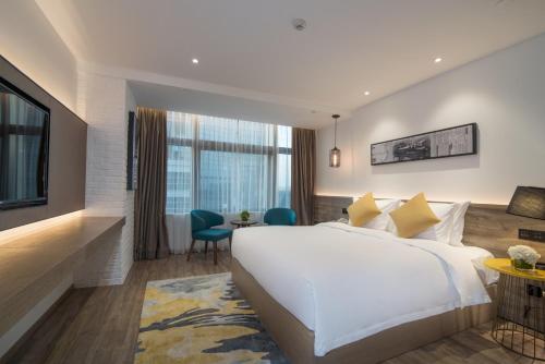 This photo about Auraya By Suning Nanjing Hexi shared on HyHotel.com