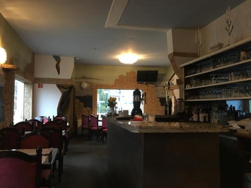 Bar/lounge, Restaurant und Pension Akropolis in Rellingen Bar/lounge, Restaurant und Pension Akropolis in Rellingen