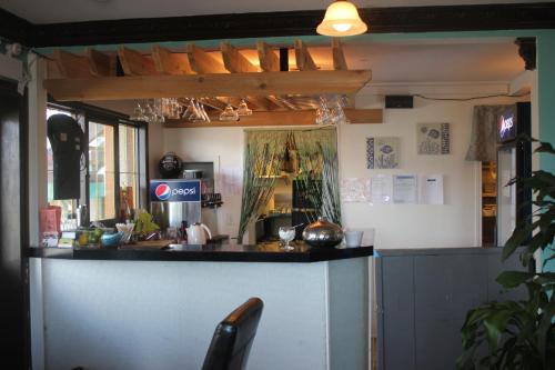 المطعم, Tiki Shores Inn & Suites in Penticton City Center المطعم, Tiki Shores Inn & Suites in Penticton City Center