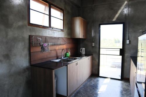 Kitchen, My Moon Loft Home Khaoyai near Khaoyai Yanasampanno Temple Kitchen, My Moon Loft Home Khaoyai near Khaoyai Yanasampanno Temple