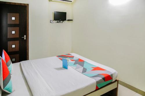 This photo about FabExpress Vinita Welcome Villa Howrah shared on HyHotel.com