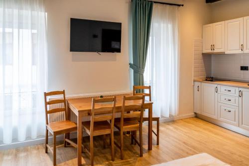 Faciliteiten, Konak Sibiu in Sibiu Faciliteiten, Konak Sibiu in Sibiu