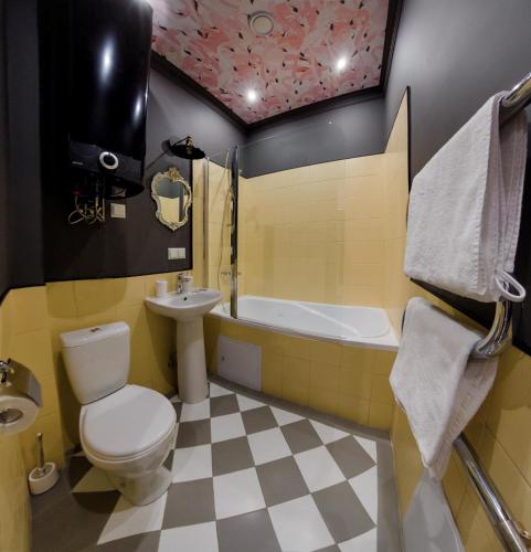 This photo about Apartment Cheshire Cat shared on HyHotel.com