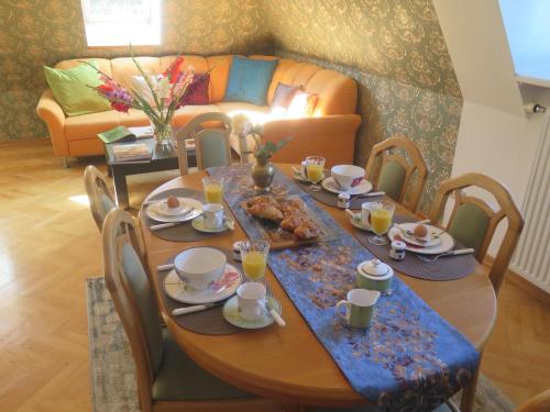 Facilities, Schoenbrunn Gardens Deluxe Apartment in 13. Hietzing Facilities, Schoenbrunn Gardens Deluxe Apartment in 13. Hietzing