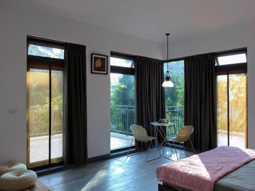 شرفة/ تراس, Greenville Maioli in Tongxiao Township شرفة/ تراس, Greenville Maioli in Tongxiao Township