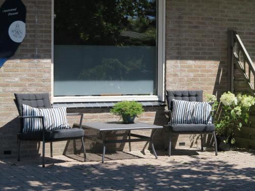 Entrance, B&B Zonnedael in Oosterend Entrance, B&B Zonnedael in Oosterend