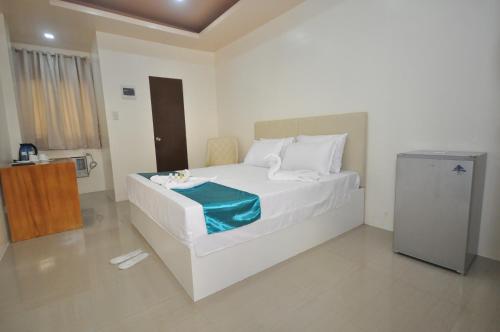 RNR Suites in Legaspi City RNR Suites in Legaspi City