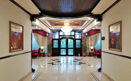 エントランス, イスラマバード レガリア ホテル (Islamabad Regalia Hotel) in イスラマバード エントランス, イスラマバード レガリア ホテル (Islamabad Regalia Hotel) in イスラマバード