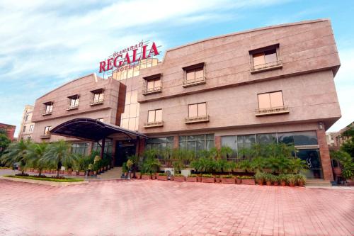 エントランス, イスラマバード レガリア ホテル (Islamabad Regalia Hotel) in イスラマバード エントランス, イスラマバード レガリア ホテル (Islamabad Regalia Hotel) in イスラマバード