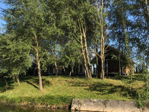База відпочинку «Еліт» in Selo Jasenyca Zamkowa База відпочинку «Еліт» in Selo Jasenyca Zamkowa
