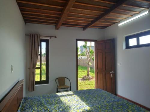 CocoPalm Villa near Beach - Palm Room in Phuoc Hai Beach CocoPalm Villa near Beach - Palm Room in Phuoc Hai Beach