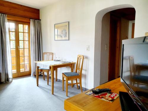 Landgasthof "Wilder Mann" in ลานซ์ Landgasthof "Wilder Mann" in ลานซ์