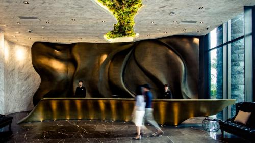 Lobby, YOHO Hollywood Roosevelt Hotel in Taipa Lobby, YOHO Hollywood Roosevelt Hotel in Taipa